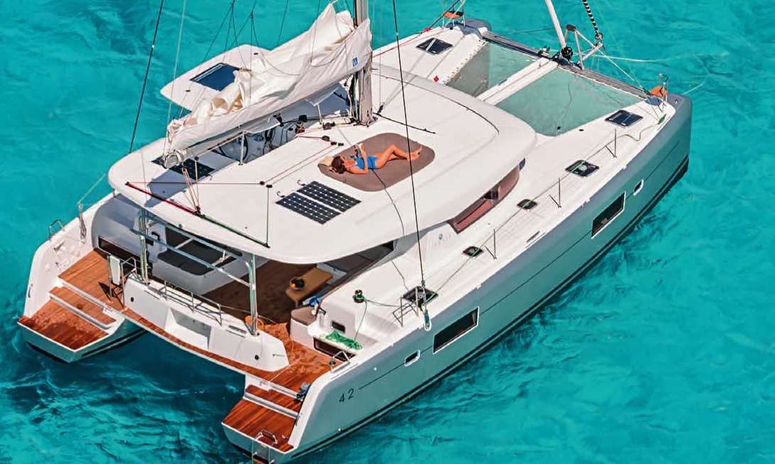 grenadines sailing yachts catamaran Nemovoile